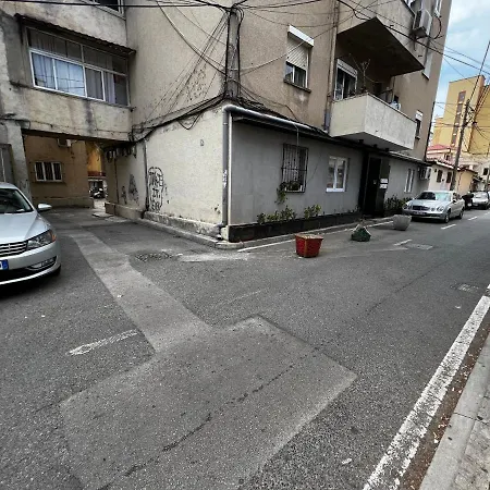 Boulevard Apartment Tirana Exterior photo